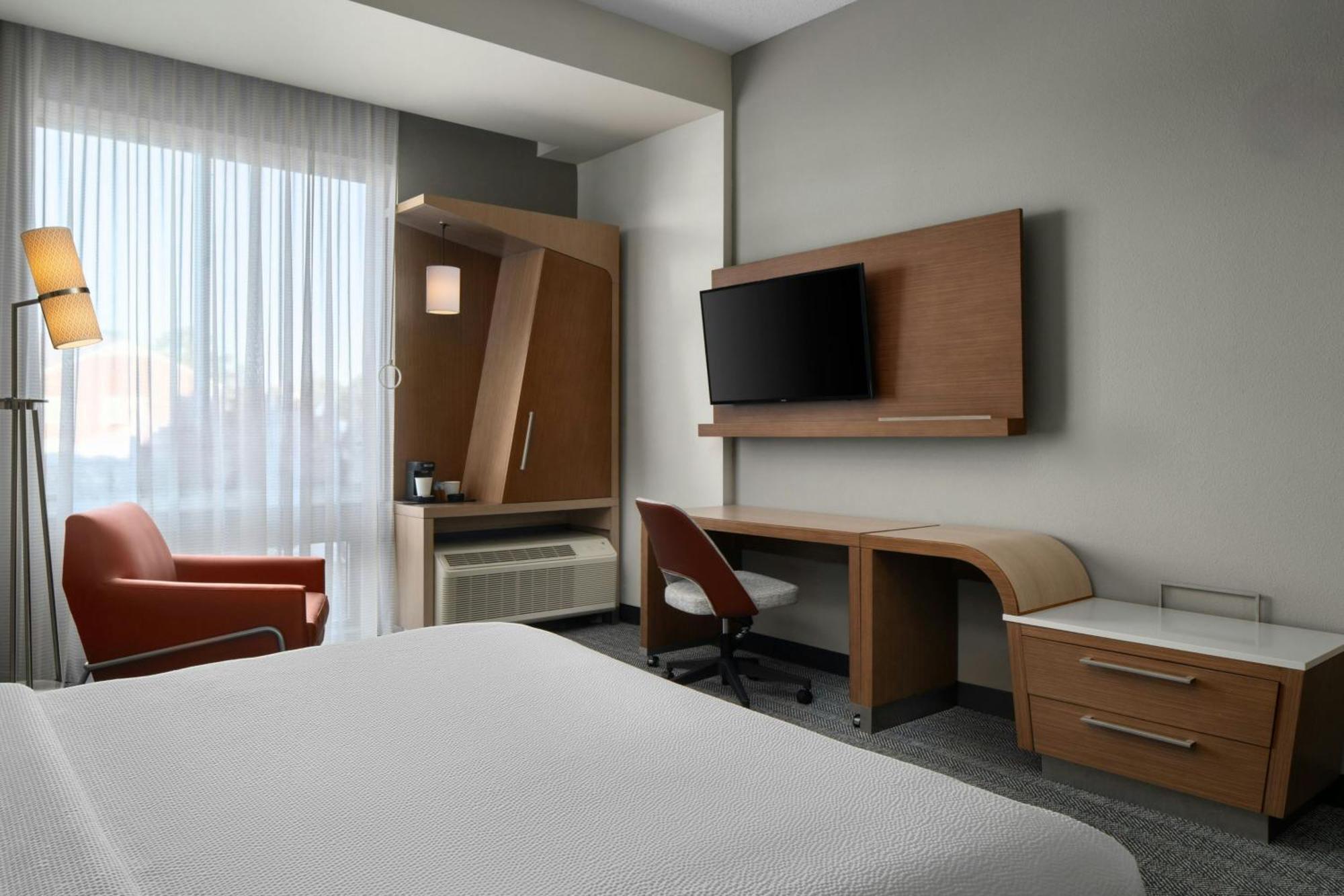 Courtyard By Marriott Fayetteville Fort Liberty - Spring Lake Dış mekan fotoğraf