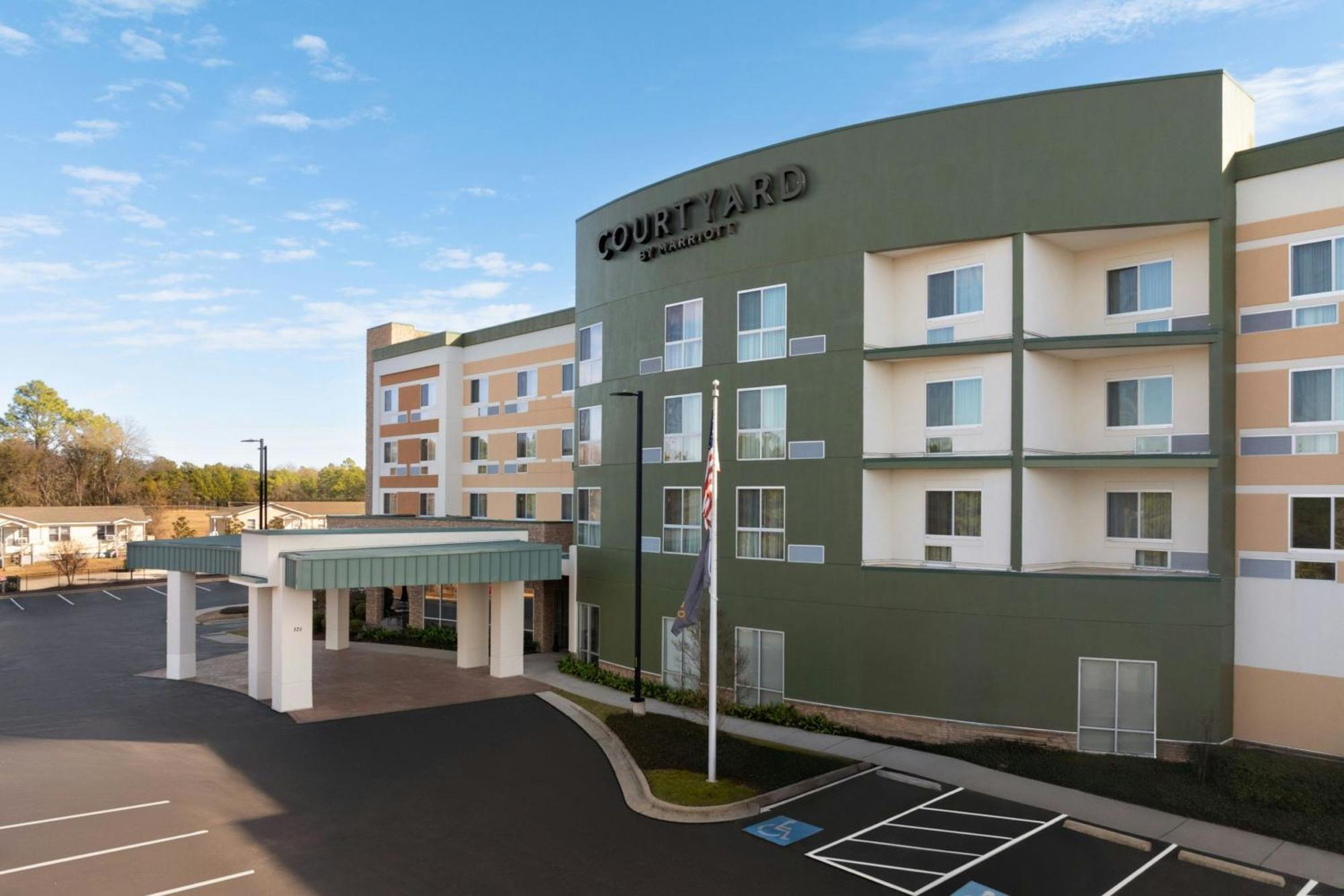 Courtyard By Marriott Fayetteville Fort Liberty - Spring Lake Dış mekan fotoğraf