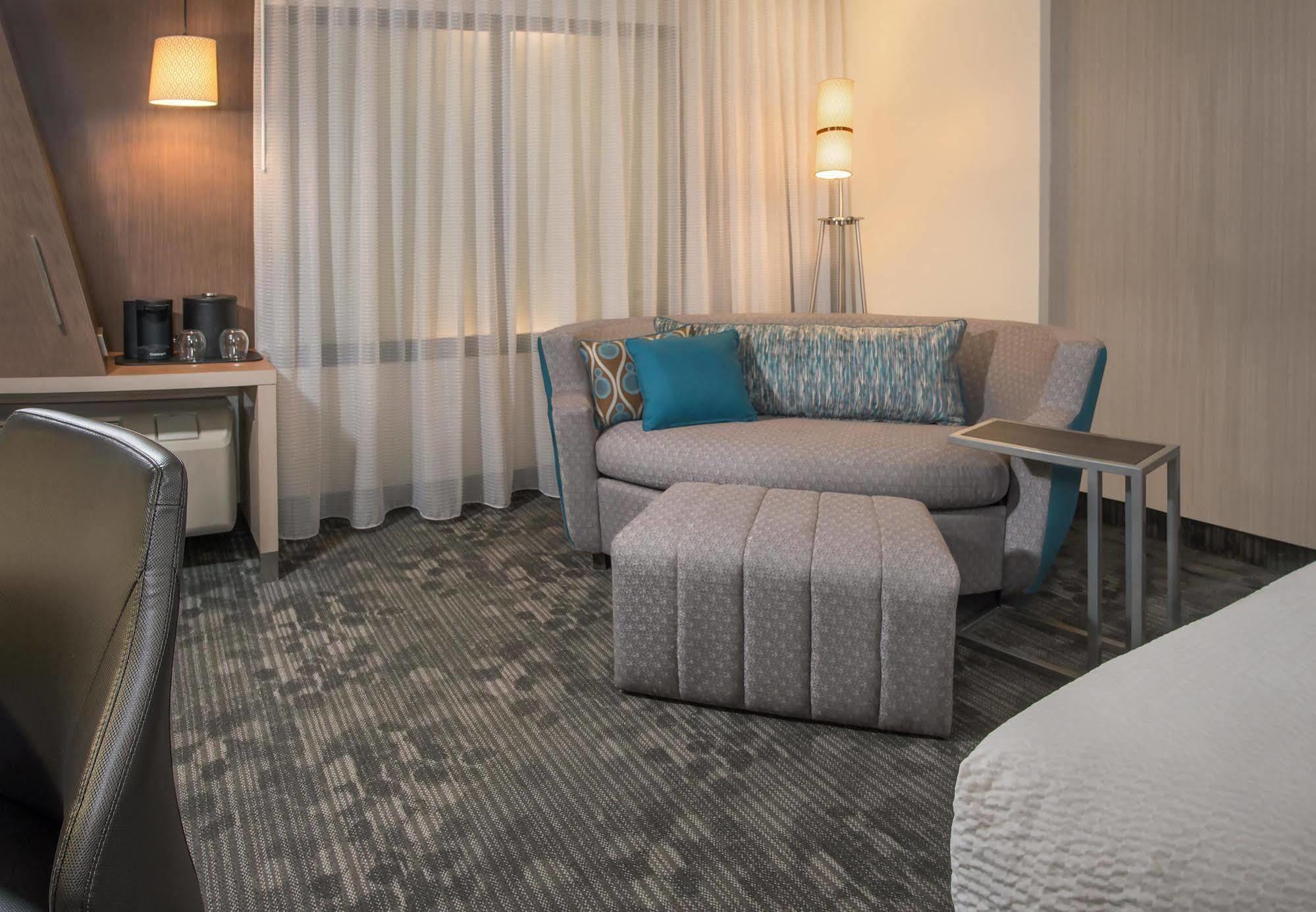 Courtyard By Marriott Fayetteville Fort Liberty - Spring Lake Dış mekan fotoğraf